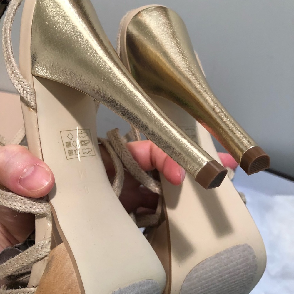 Bebe heels - Picture 2 of 3
